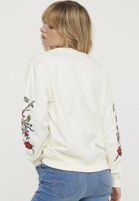 Lee Cooper ELIDA - Sweatshirt - ivory