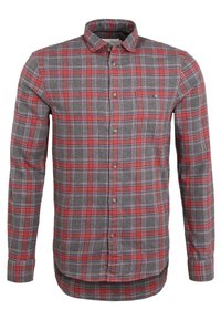 Camicia a quadri rossa e grigia con bottoni, maniche lunghe, colletto a bavero e orlo curvo, realizzata in tessuto testurizzato con chiusura frontale a bottoni.