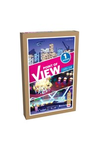Pudełko gry planszowej "Point of View" z panoramą miasta, w której znajduje się helikopter, żyrandol, automaty do gry w kasynie oraz sprzęt DJ-ski z reflektorami na scenie.