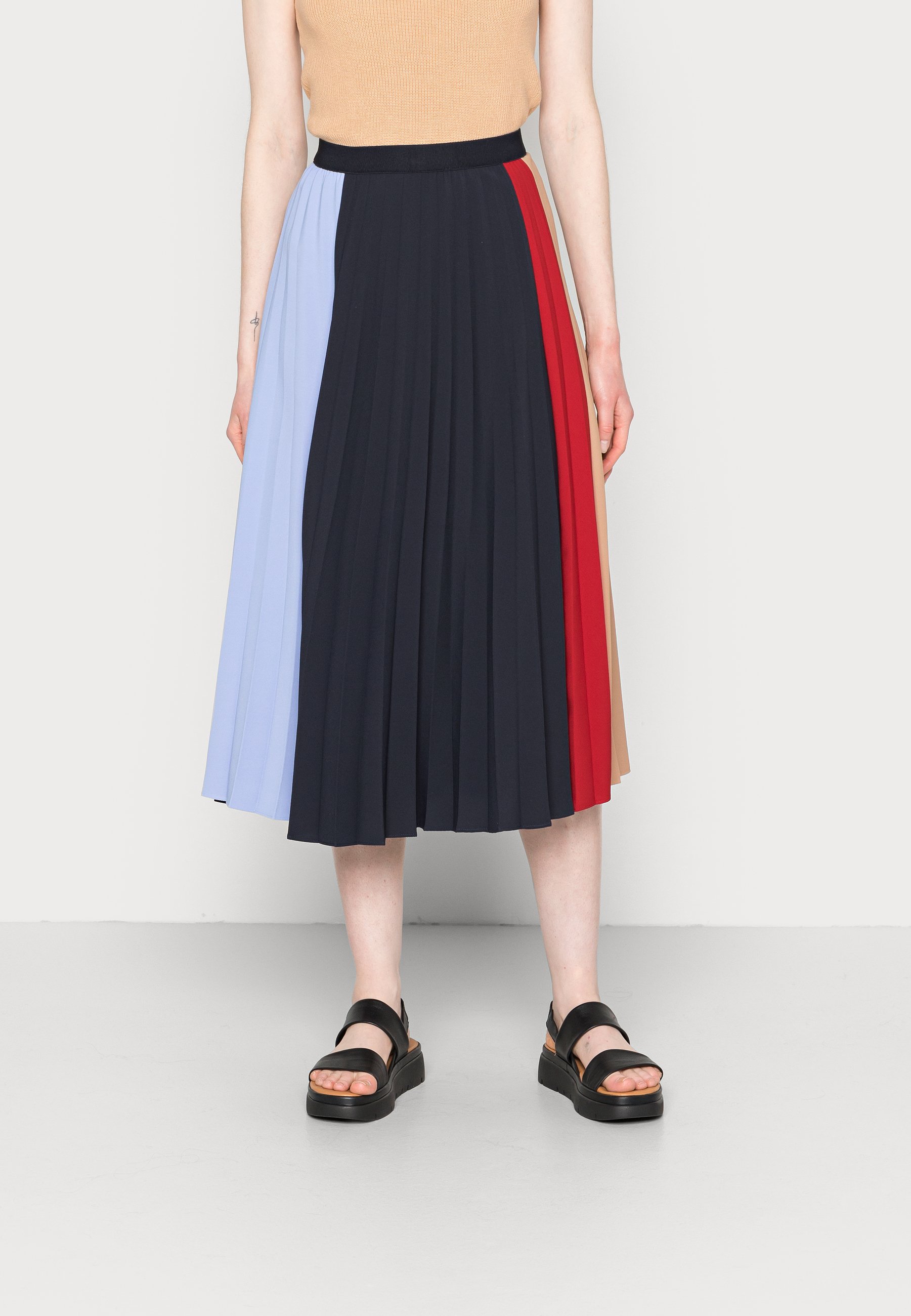 tommy hilfiger pleated skirt