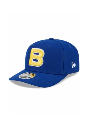 Blaues Snapback-Cap mit einem großen gelben Buchstaben "B" auf der Vorderseite und einem weißen New Era-Logo an der Seite.