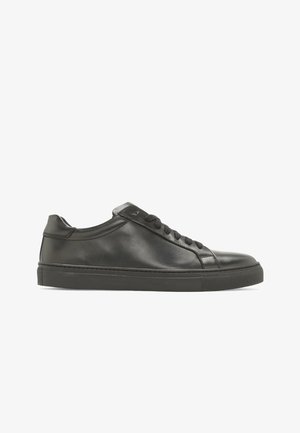 RYŁKO Sneaker low - black