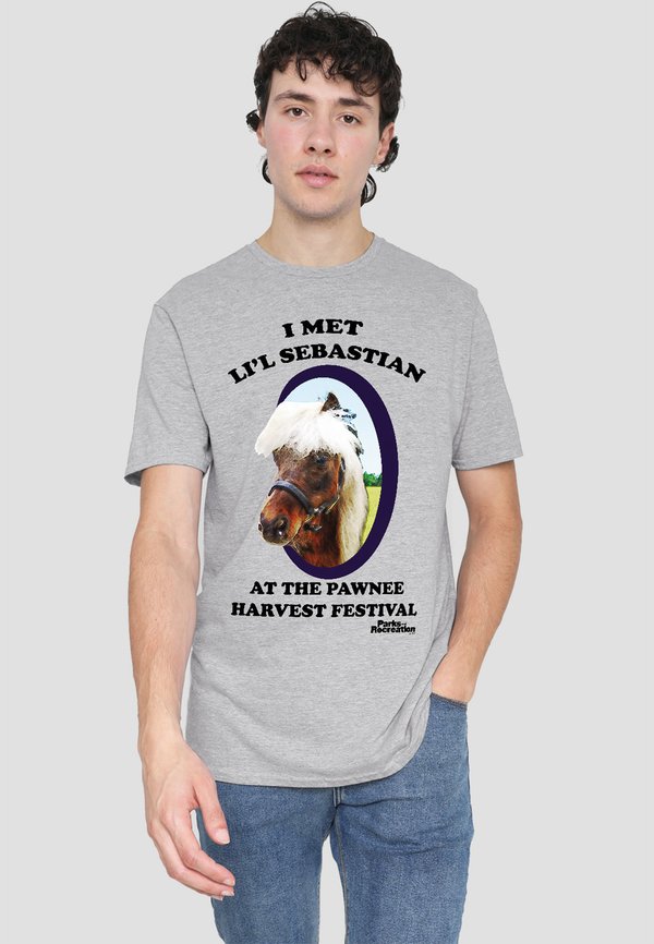 PARKS AND RECREATION LIL SEBASTIAN - ATHLETIC HEATHER - T-Shirt print