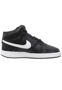 Sneakers alte in pelle nera con il logo Nike Swoosh bianco, parte superiore testurizzata, lacci neri e suola in gomma bianca. Punta perforata per ventilazione.