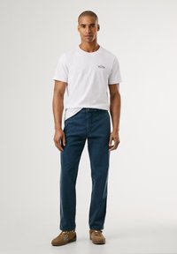 Pepe Jeans REGULAR FIT - Pantalones - dulwich blue