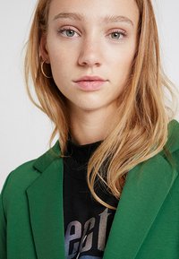 ICHI IHKATE BL - Blazer - amazon