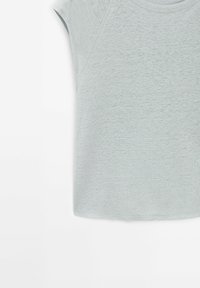 Massimo Dutti LLIGHTWEIGHT RIBBED - T-shirt basic - light blue