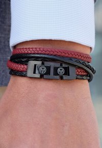 LUCLEON Armband - black red