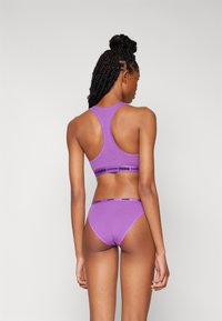 Puma WOMEN 2 PACK - Kratke gaće - purple