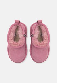 UGG CLASSIC ULTRA MINI - Botines - dusty orchid