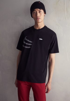 SKELETON POEM TEE - T-shirt z nadrukiem - black