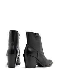 RYŁKO Botines bajos - black