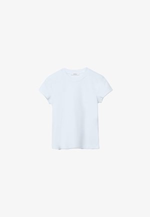 Maglietta semplice azzurra a maniche corte con scollo rotondo, distesa su uno sfondo bianco.