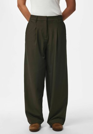 Pieces PCBOSELLA MW BARREL PANTS NOOS BC - Nohavice - forest night