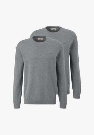 To ens grå crewneck-trøjer med lange ærmer, ribstrikkede manchetter og kant, vist på en ensartet hvid baggrund.