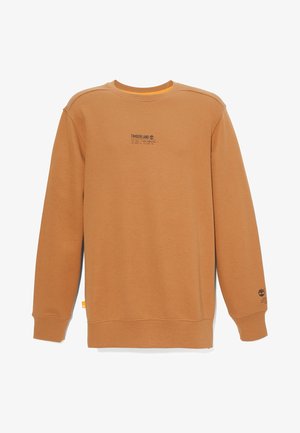 Bruine Timberland crewneck trui met lange mouwen, klein zwart logo en tekst op de borst, en logo op de linker polsboord.