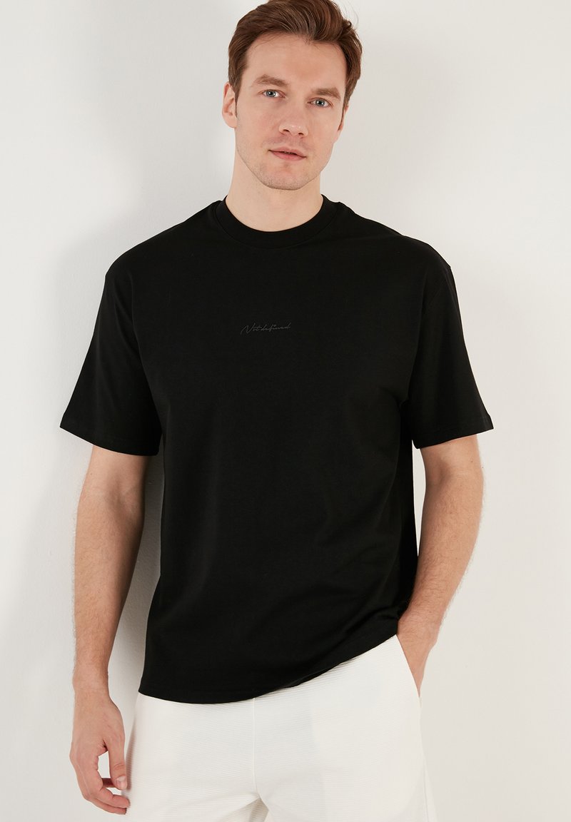 Buratti T-shirts basic - black