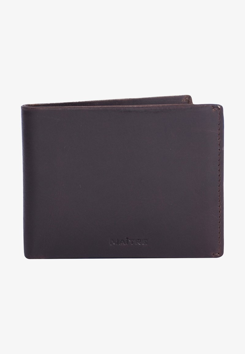 Portefeuille en cuir marron avec une texture lisse, design bi-fold, et logo "MAÎTRE" en relief sur le devant. Forme compacte et fonctionnelle.