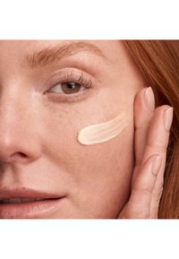 Augustinus Bader THE RETINOL SERUM - Siero
