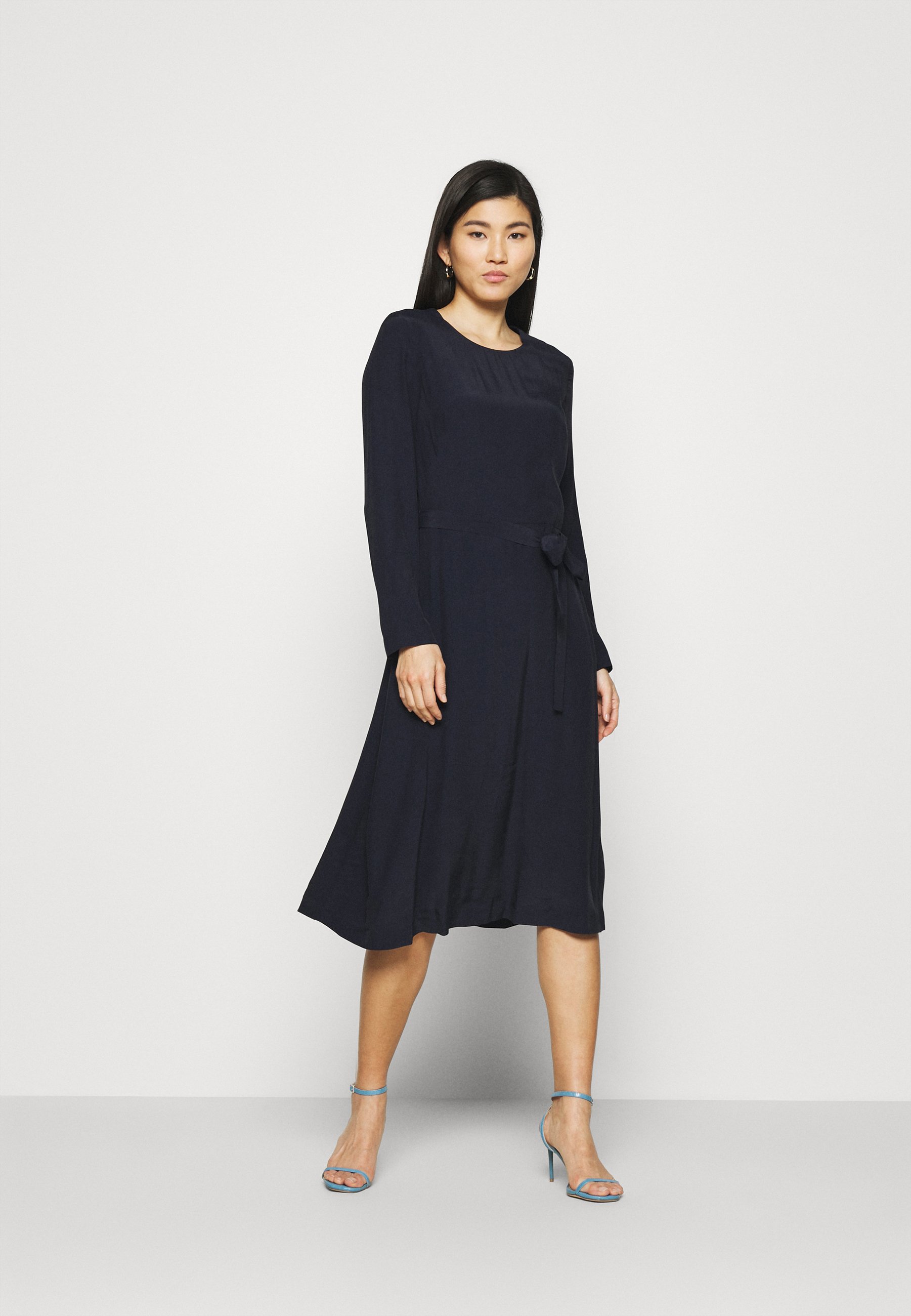 Esprit Collection DRESS - Freizeitkleid - navy/dunkelblau - Zalando.at
