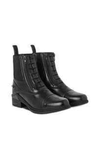 Botas de tobillo de cuero negro con un acabado suave, que cuentan con cremalleras dobles, paneles elásticos y un pequeño tacón cuadrado. Logo en el tacón.