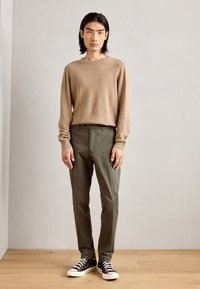 Antony Morato TROUSERS MARK SLIM FIT - Hlače chino - oliv