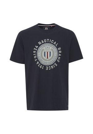 T-shirt in cotone blu navy con scollo rotondo e maniche corte, decorato con un design a logo circolare in grigio chiaro e dettagli rossi.