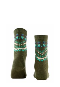 Calzini alla caviglia lavorati a maglia di un verde scuro, con una fascia pattern multicolore che presenta dettagli blu, viola e bianchi. Texture liscia.