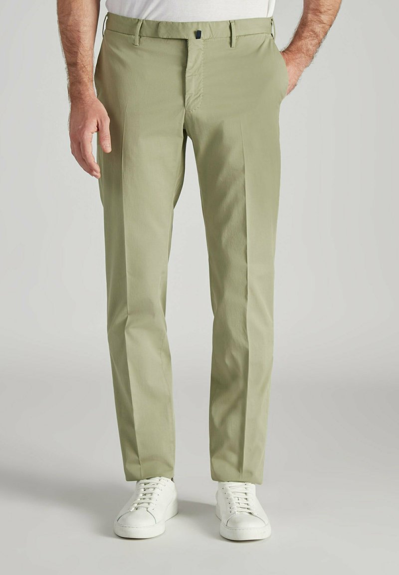 Slowear INCOTEX-ROYAL BATAVIA - Chino - green