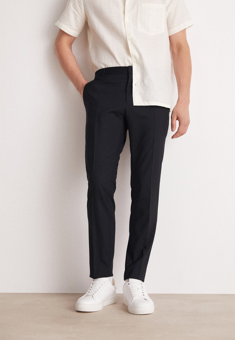 Calvin Klein Tailored STRETCH SLIM SUIT PANT Suit trousers perfect