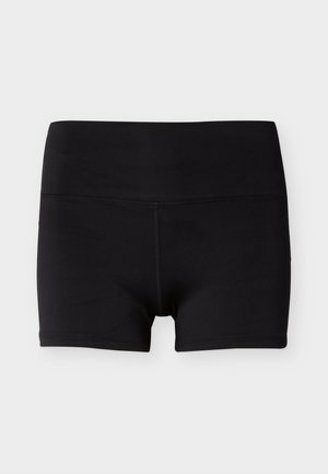 Μαύρο εφαρμοστό σορτς με ψηλή μέση, επίπεδες ραφές και φαρδύ ζωνάρι, παρουσιάζεται σε απλό ανοιχτό γκρι φόντο.