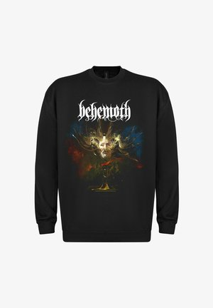Sort sweatshirt med et grafisk print, der har indviklede designelementer og ordet "behemoth" i fed hvid skrift øverst.