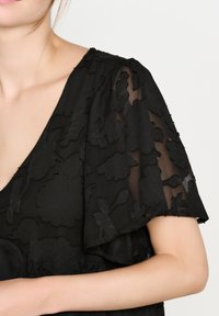 LolaLiza DOLL WITH V-NECK - Dnevna obleka - black