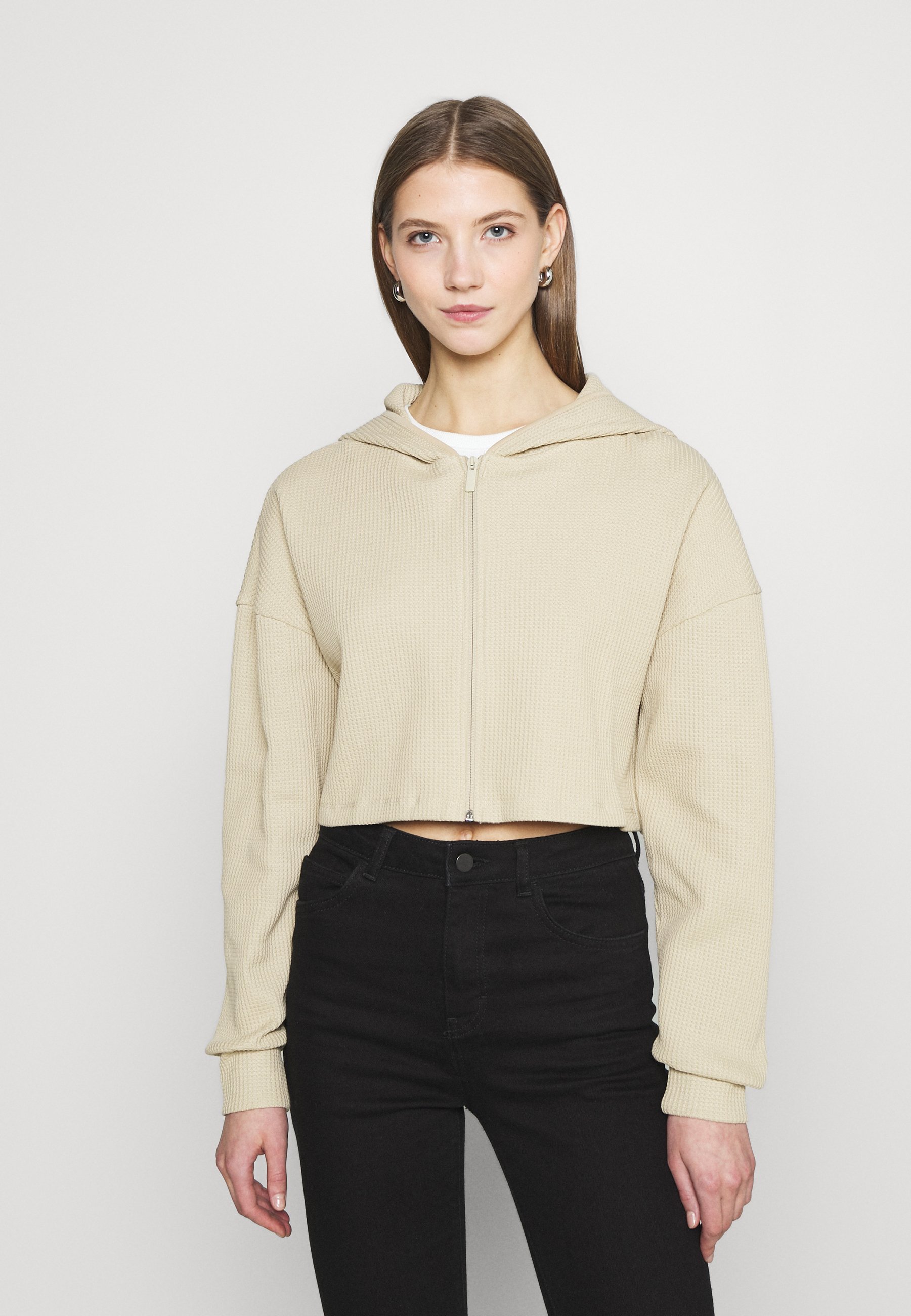 cropped sweater beige
