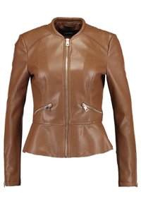 Giacca in pelle marrone con un design a peplum corto, chiusura con zip frontale e due tasche laterali con zip. Texture liscia e spalle strutturate.