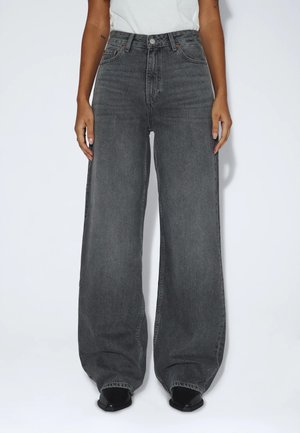 Dr.Denim DONNA HIGH RELAXED - Jeans Relaxed Fit - mid grey used