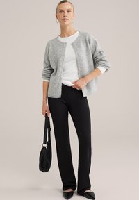 WE Fashion Auduma bikses - black