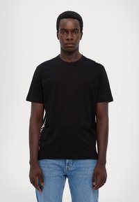 EA7 Emporio Armani Marškinėliai su spaudiniu - black