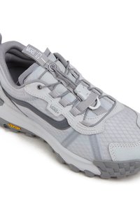 Vans MTE CROSSPATH XC - Trainers - medium grey