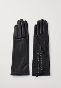 Non selezionato, noir