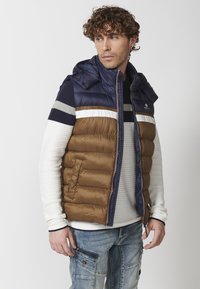 Koroshi Strukirani kaput - marron   brown