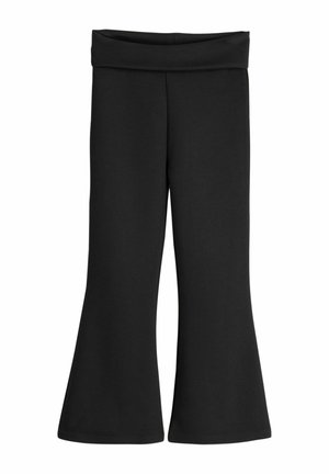 Pantaloni negri cu croială largă și talie pliabilă, realizați din material moale și elastic, expuși pe un fundal alb.