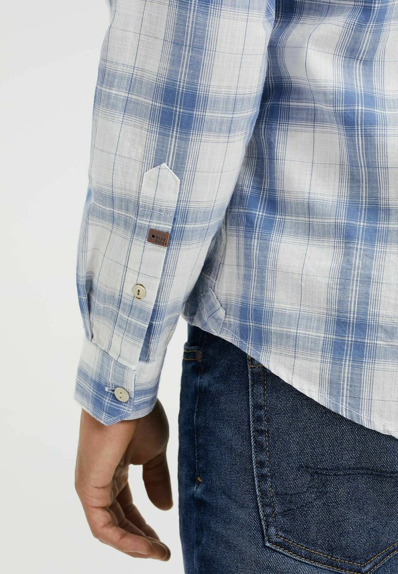 Herren Freizeithemden | WE Fashion SLIM FIT MET RUITDESSIN Hemd blue/white/blau - JZ81156 Herren Freizeithemden | WE Fashion SLIM FIT MET RUITDESSIN Hemd blue/white/blau - JZ81156