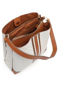 Brun och krämfärgad axelväska med tygexteriör, läderdetaljer, dubbla inre fack och en justerbar rem.