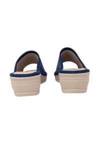 Sandali wedge blu navy con apertura sul retro, dotati di cinturini testurizzati, una piattaforma beige e una finitura liscia sulla suola.
