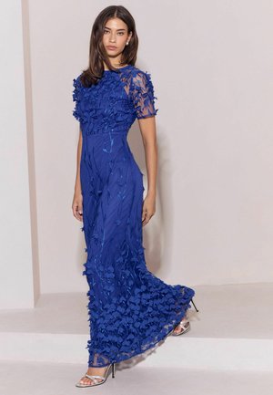 Lipsy, 3D FLOWER MESH SLEEVE FIT AND FLARE MAXI DRESS - Ballkleid - blue