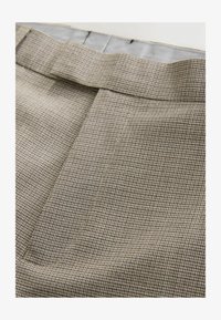 Non sélectionné, neutral