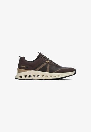 XTI, ZAPATILLA DE HOMBRE PLANO - Zapatillas - marron