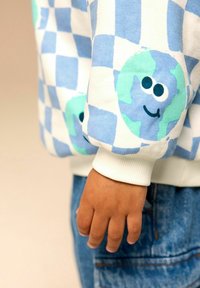 Next REGULAR FIT - ALL-OVER PRINT CREW NECK  - Felpa - blue on white