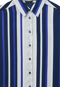 Calliope Camicia - une variante
